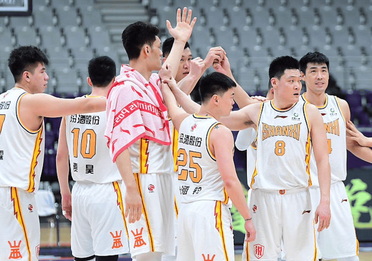 欧洲主力中锋签约中国CBA俱乐部