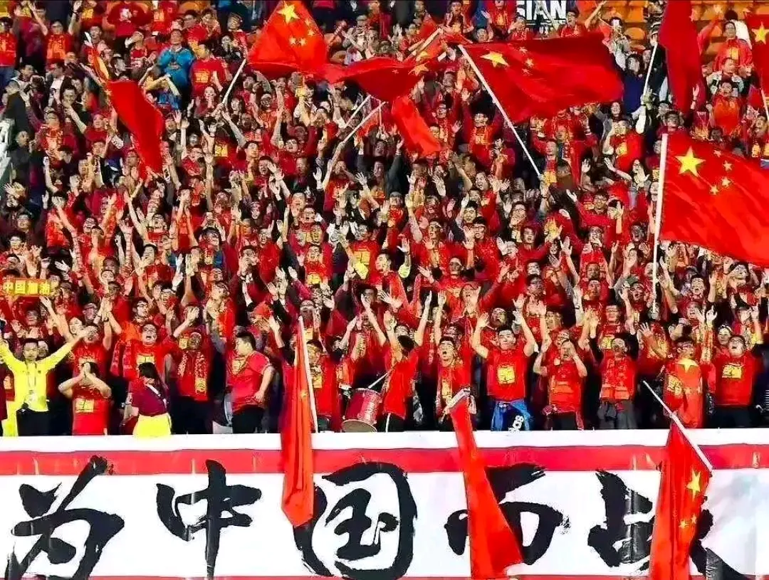 大胜对手势不可挡，球队气势如虹
