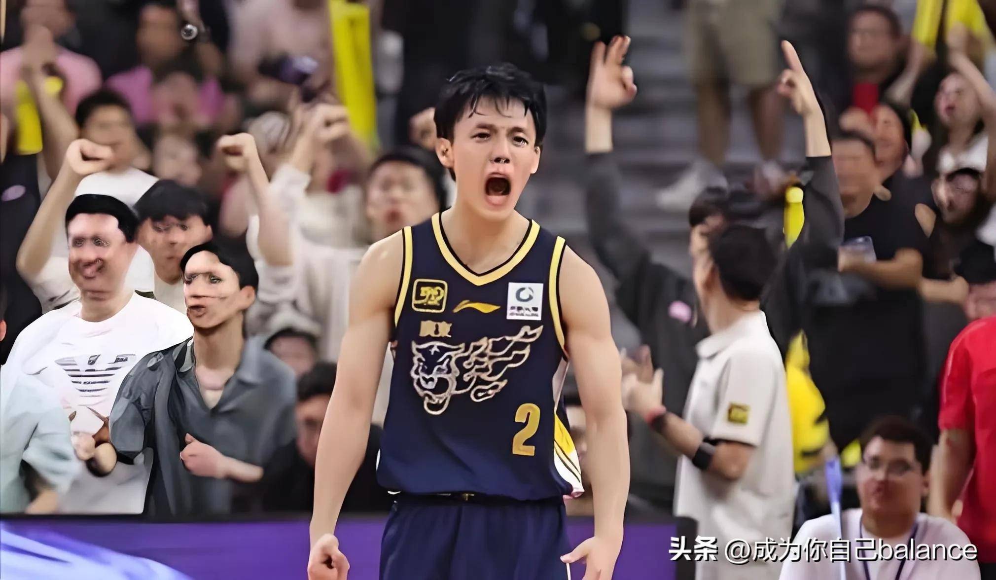 包含辽宁男篮险胜广东男篮，关键一球笑傲赛场的词条