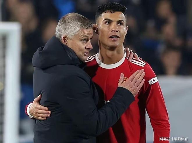 索尔斯克亚谈球队战术调整，瞄准胜利