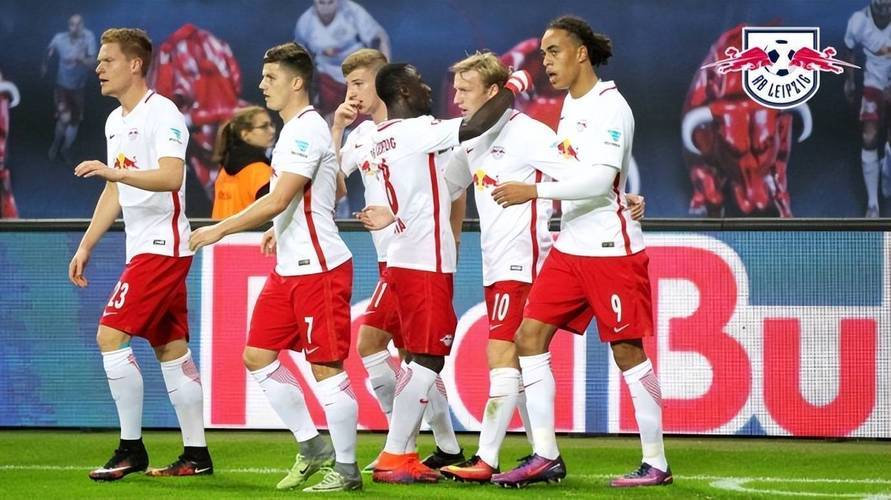 美因茨战胜对手，全队火力全开