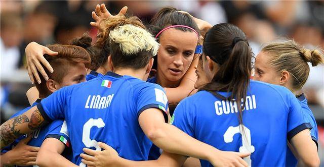 意大利击败瑞典，取得晋级资格！