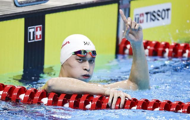 跳水比赛西班牙选手稳居第一