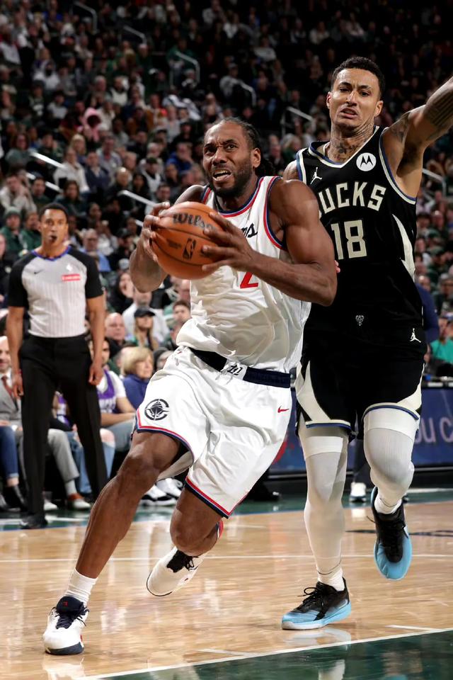 快船逆转雄鹿喜迎四连胜 快船逆转雄鹿喜迎四连胜