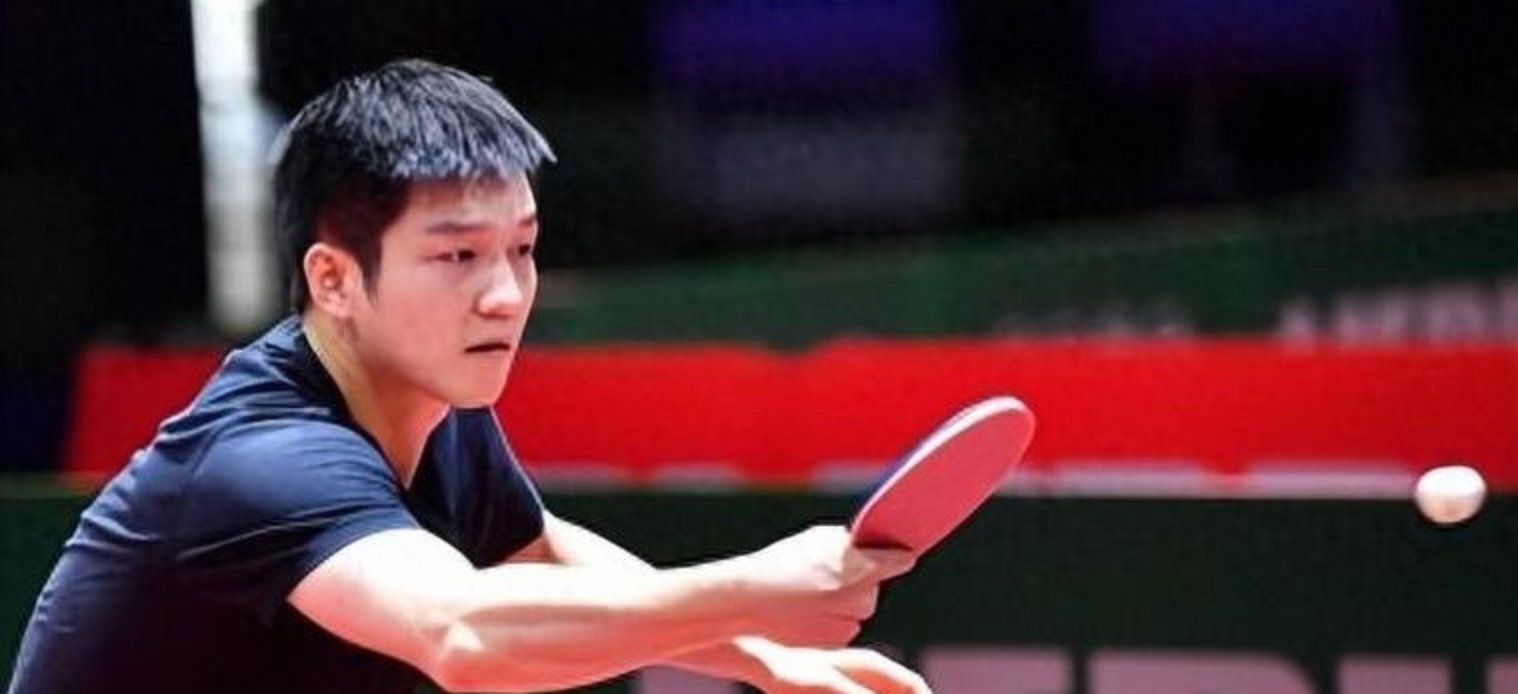 中国队绝杀瑞典队，樊振东点燃赛场