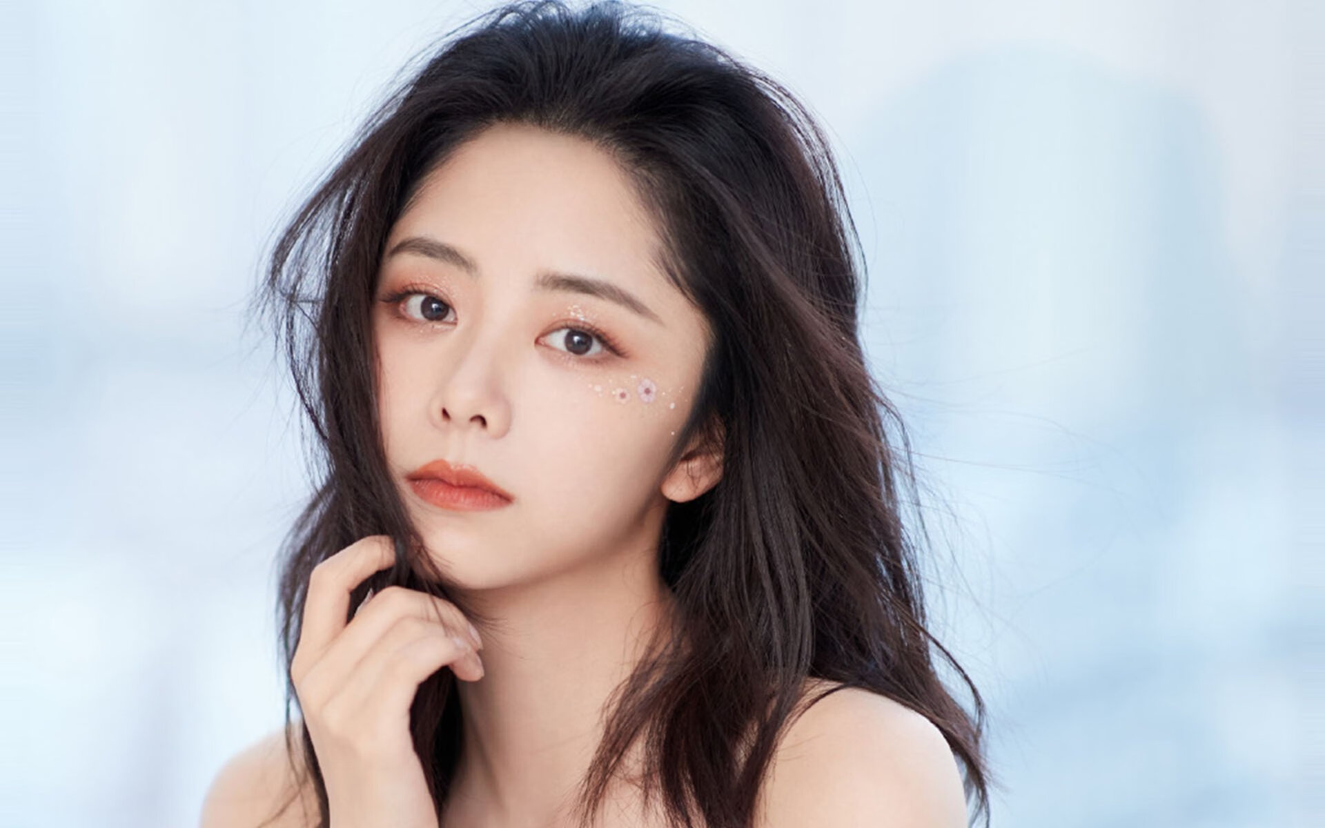 F1年度争冠焦点战，德国车手最后时刻逆转，击败曼联式强敌