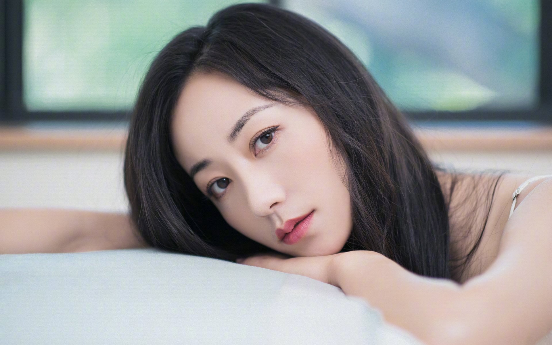 太阳防守如锁链缚新疆,浓眉仿F1揭幕战显统治