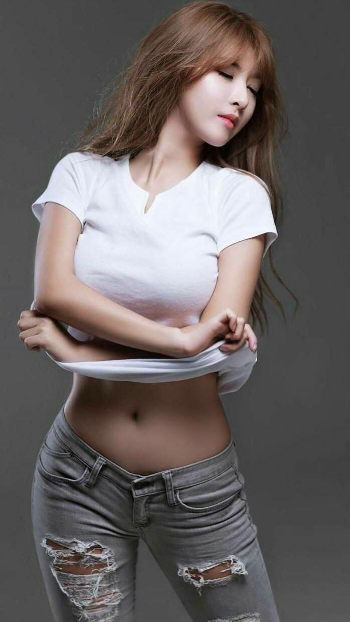 塔图姆爆发助湖人加时力克新疆队,跨联盟对决激情四射